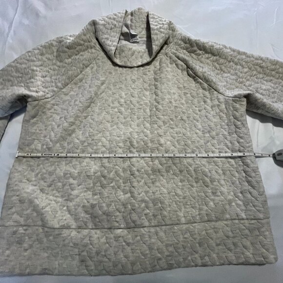 Mock neck Quilted RBX Performance Pullover - Picture 1 of 4